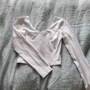 Lulu lemon align long sleeve crop top in white.  Size 6